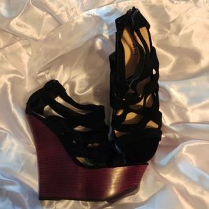 Platform sandals